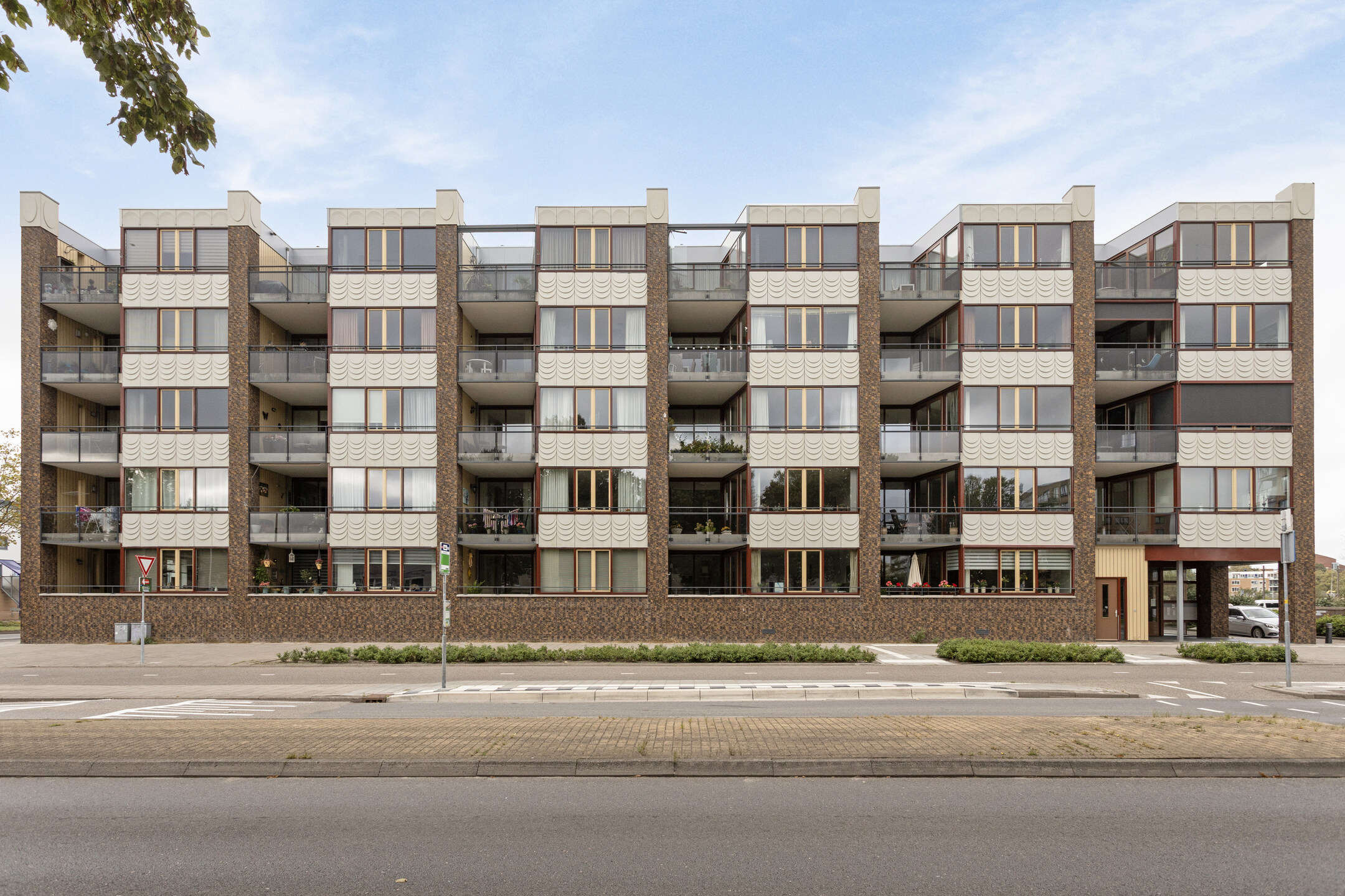 private-rentals for rent on Zuidpoolsingel 374